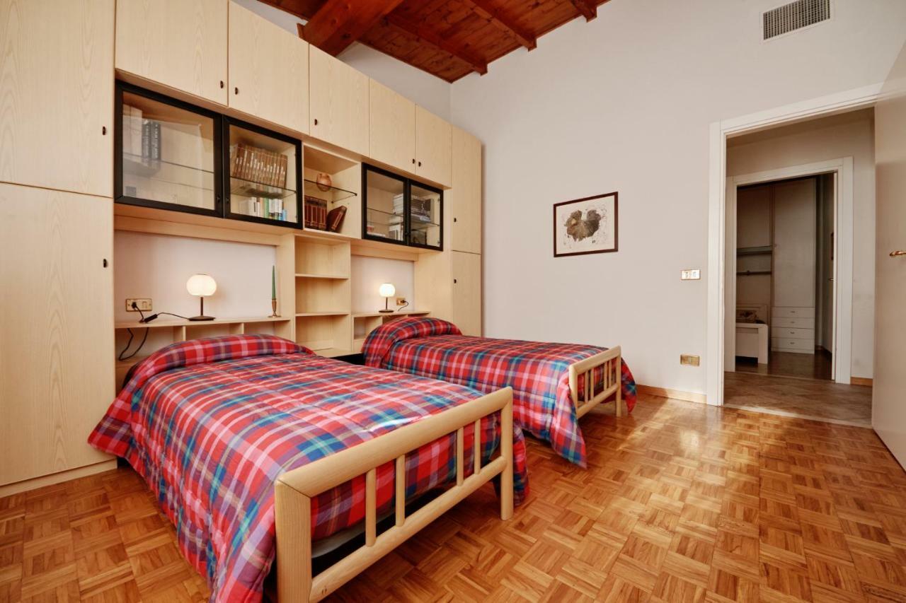 Villa Mira - Pool - View - Aircon 로나토 외부 사진